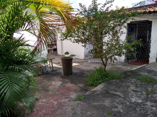 Casa com 300m² 3 quartos e 2 banheiros, à venda, no bairro Centro em João Pessoa