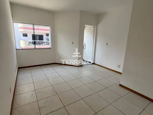 Casa com 81m² 2 quartos e 2 banheiros, à venda, no bairro São Jorge em Pinheiral