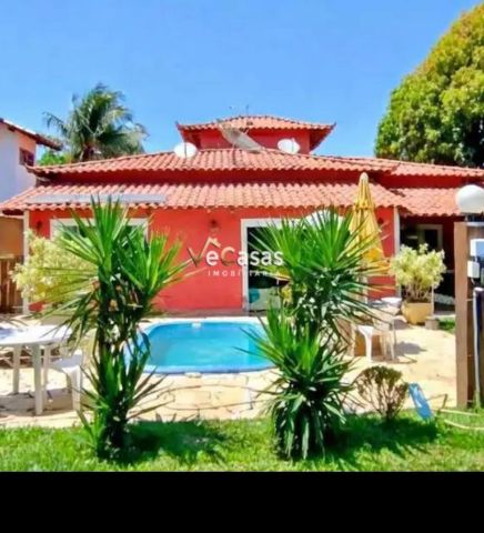 Casa com 600m² 5 quartos e 4 banheiros, à venda, no bairro Balneário Remanso em Rio das Ostras