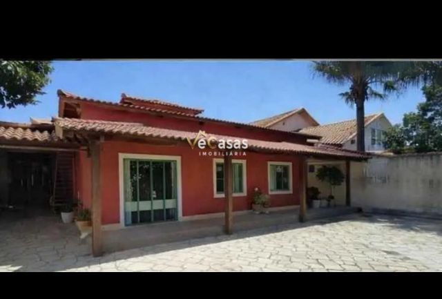 Casa com 600m² 5 quartos e 4 banheiros, à venda, no bairro Balneário Remanso em Rio das Ostras