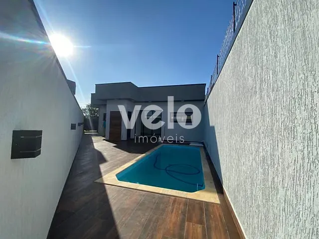 Casa com 350m² 4 quartos e 3 banheiros, à venda, no bairro Parque São Cristóvão em Taubaté