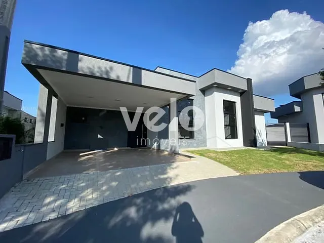 Casa com 350m² 4 quartos e 3 banheiros, à venda, no bairro Parque São Cristóvão em Taubaté