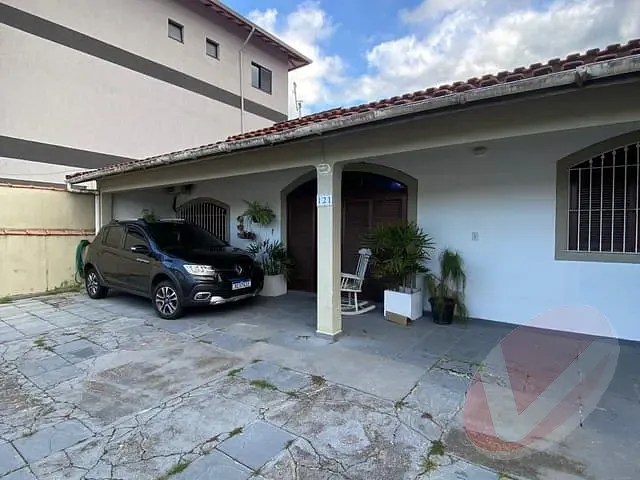 Casa com 308m² 3 quartos e 3 banheiros, à venda, no bairro Real em Praia Grande