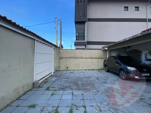 Casa com 308m² 3 quartos e 3 banheiros, à venda, no bairro Real em Praia Grande