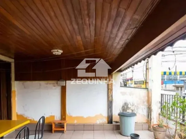 Casa com 130m² 3 quartos e 5 banheiros, à venda, no bairro Santo Antonio em Osasco