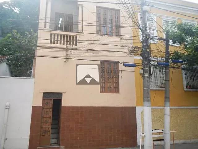 Casa com 240m² 3 quartos e 2 banheiros, à venda, no bairro São Domingos em Niterói