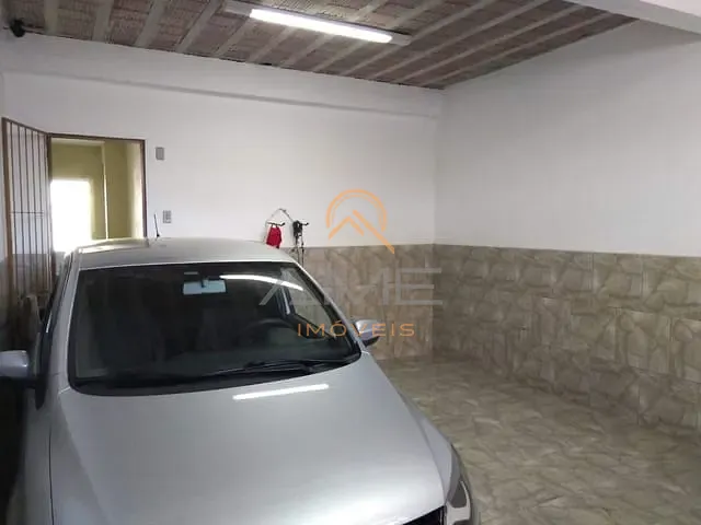 Casa com 150m² 2 quartos e 2 banheiros, à venda, no bairro Centro em Pelotas