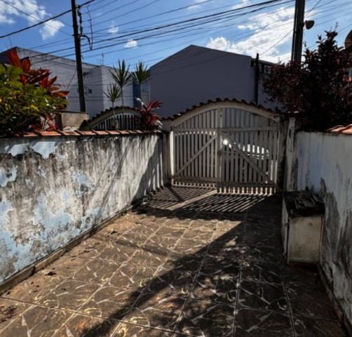 Casa com 180m² 2 quartos e 2 banheiros, à venda, no bairro Novo Rio das Ostras em Rio das Ostras