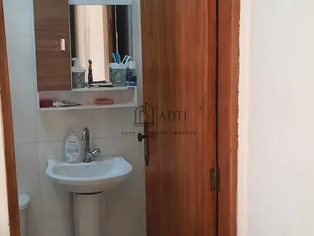 Casa 2 quartos e 2 banheiros, à venda, no bairro Vila São Paulo em Mogi das Cruzes