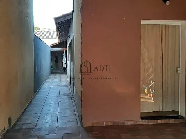 Casa 2 quartos e 2 banheiros, à venda, no bairro Vila São Paulo em Mogi das Cruzes