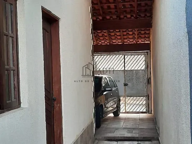 Casa 2 quartos e 2 banheiros, à venda, no bairro Vila São Paulo em Mogi das Cruzes