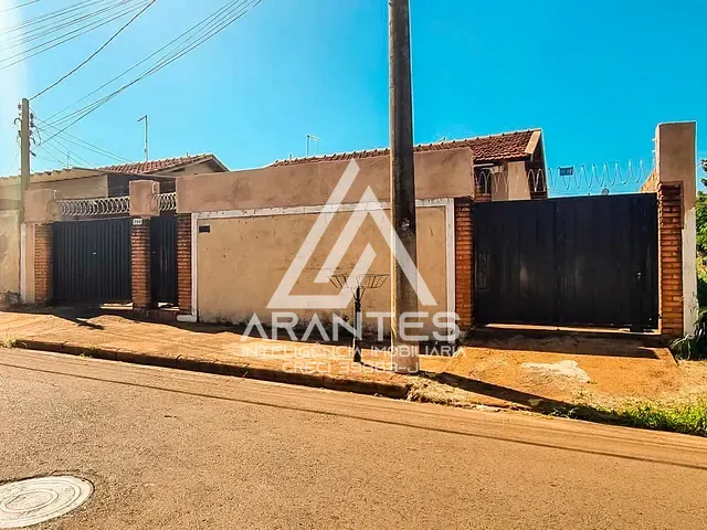 Casa 3 quartos e 1 banheiro, para alugar, no bairro Benedito Realindo Corrêa em Barretos