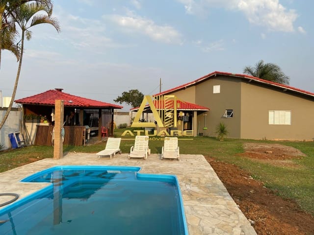 Casa com 180m² 4 quartos e 3 banheiros, à venda, no bairro COLINA DOS BANDEIRANTES em Pouso Alegre