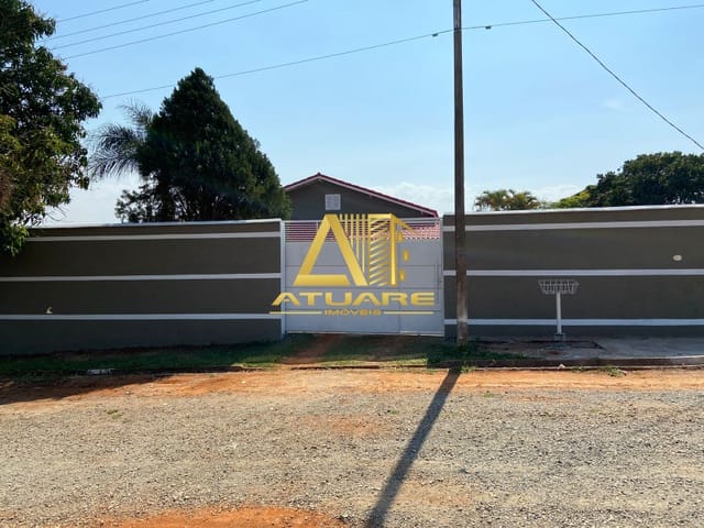 Casa com 180m² 4 quartos e 3 banheiros, à venda, no bairro COLINA DOS BANDEIRANTES em Pouso Alegre