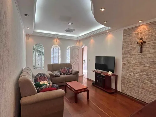 Casa com 230m² 5 quartos e 2 banheiros, à venda, no bairro Osvaldo Cruz em São Caetano do Sul