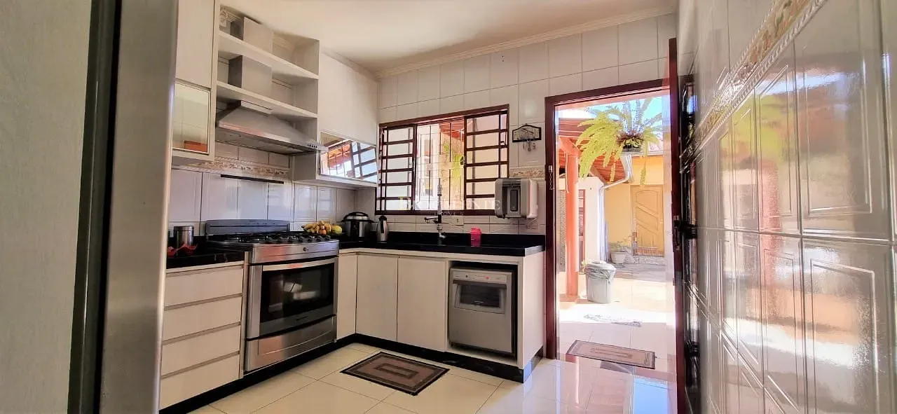 Casa, 3 quartos, 156 m² - Foto 7