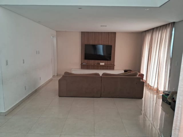 Casa 3 quartos e 4 banheiros, à venda, no bairro Mogi Moderno em Mogi das Cruzes