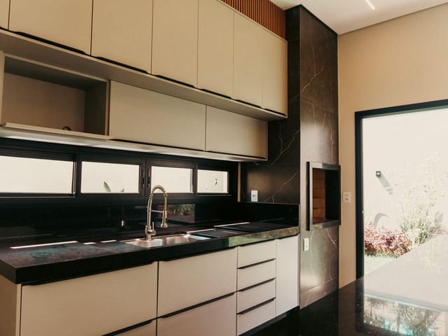 Casa com 294m² 3 quartos e 4 banheiros, à venda, no bairro Porto Unique em Dourados