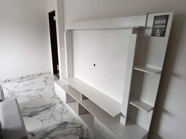 Casa com 90m² 2 quartos e 1 banheiro, para alugar, no bairro Centro em Guapimirim
