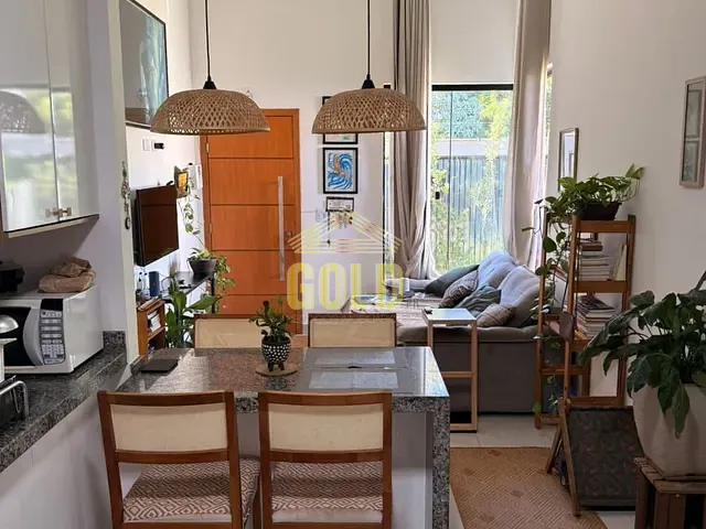 Casa com 165m² 3 quartos e 3 banheiros, à venda, no bairro Jardim Guararapes em Londrina