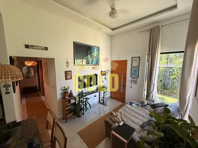 Casa com 165m² 3 quartos e 3 banheiros, à venda, no bairro Jardim Guararapes em Londrina