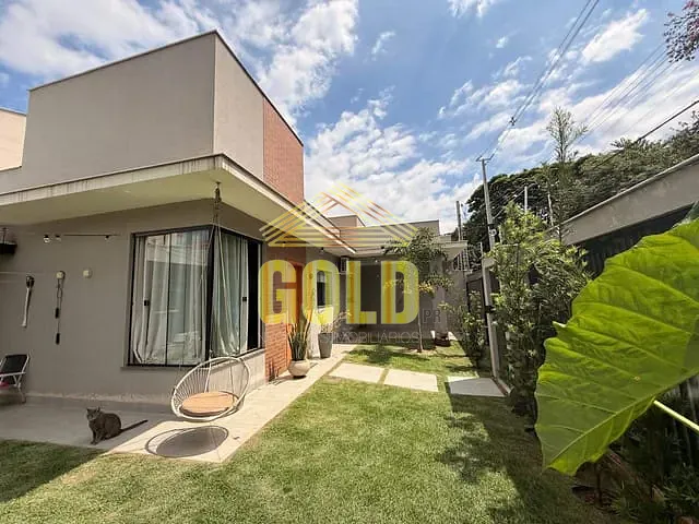 Casa com 165m² 3 quartos e 3 banheiros, à venda, no bairro Jardim Guararapes em Londrina