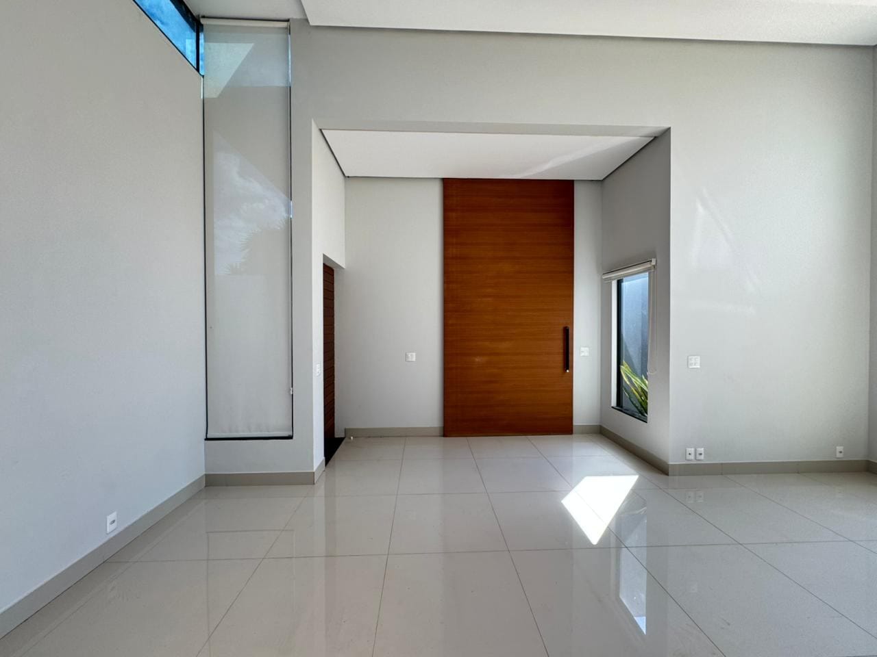 Casa, 2 quartos, 260 m² - Foto 1