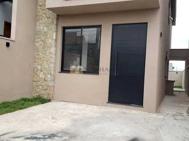 Casa com 150m² 3 quartos e 3 banheiros, à venda, no bairro Chácara Jaguari (Fazendinha) em Santana de Parnaíba