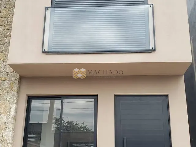 Casa com 150m² 3 quartos e 3 banheiros, à venda, no bairro Chácara Jaguari (Fazendinha) em Santana de Parnaíba