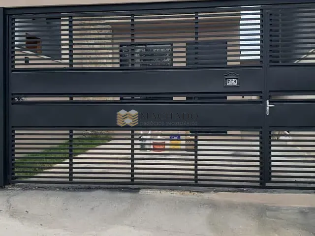 Casa com 150m² 3 quartos e 3 banheiros, à venda, no bairro Chácara Jaguari (Fazendinha) em Santana de Parnaíba