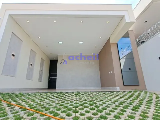 Casa com 240m² 3 quartos e 3 banheiros, à venda, no bairro Parque Sagrada Família em Rondonópolis