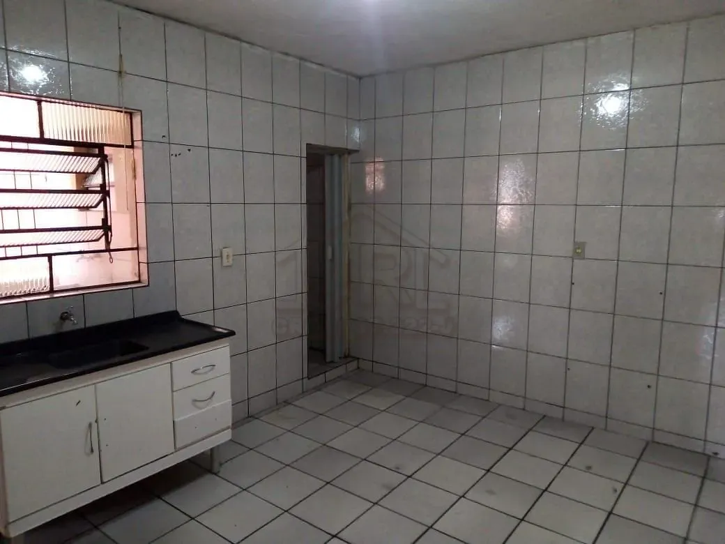 Casa, 1 quarto, 150 m² - Foto 1