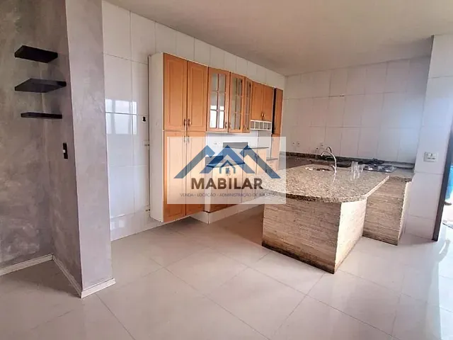 Casa com 206m² 3 quartos e 5 banheiros, à venda, no bairro Vila Boaçava em São Paulo