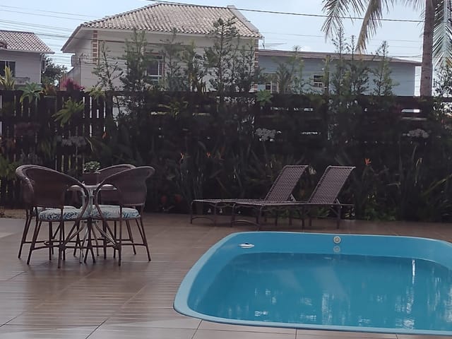 Casa com 1011m² 3 quartos e 3 banheiros, à venda, no bairro Centro em Palhoça