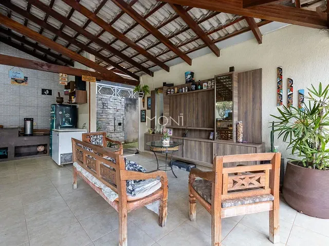 Casa com 800m² 4 quartos e 5 banheiros, à venda, no bairro Setor Habitacional Vicente Pires - Trecho 1 em Brasília