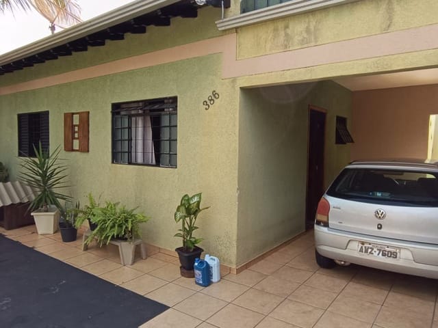 Casa com 262m² 3 quartos e 3 banheiros, à venda, no bairro Jardim do Lago em Cambé