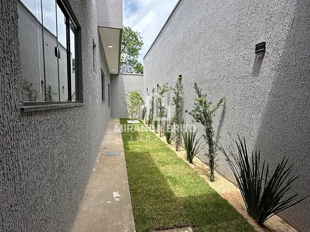 Casa com 210m² 3 quartos e 1 banheiro, à venda, no bairro Jardim Buriti Sereno em Aparecida de Goiânia