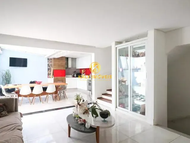 Casa com 264m² 3 quartos e 1 banheiro, à venda, no bairro Mauá em São Caetano do Sul