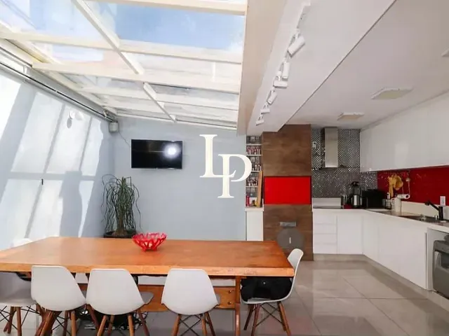 Casa com 264m² 3 quartos e 1 banheiro, à venda, no bairro Mauá em São Caetano do Sul