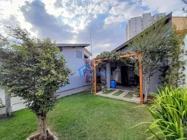 Casa com 374m² 5 quartos e 2 banheiros, à venda, no bairro Centro em Indaiatuba
