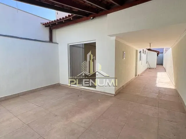 Casa com 165m² 3 quartos e 2 banheiros, à venda, no bairro Jardim Rio Claro em Rio Claro