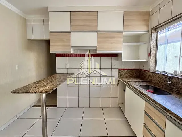 Casa com 165m² 3 quartos e 2 banheiros, à venda, no bairro Jardim Rio Claro em Rio Claro