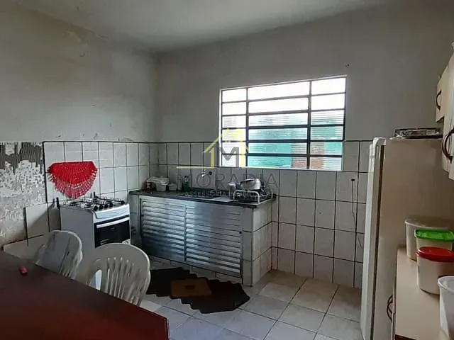 Casa com 200m² 2 quartos e 1 banheiro, à venda, no bairro Parque dos Municípios I em Guaxupé