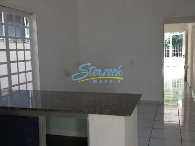 Casa com 250m² 4 quartos e 3 banheiros, à venda, no bairro Centro em Vinhedo