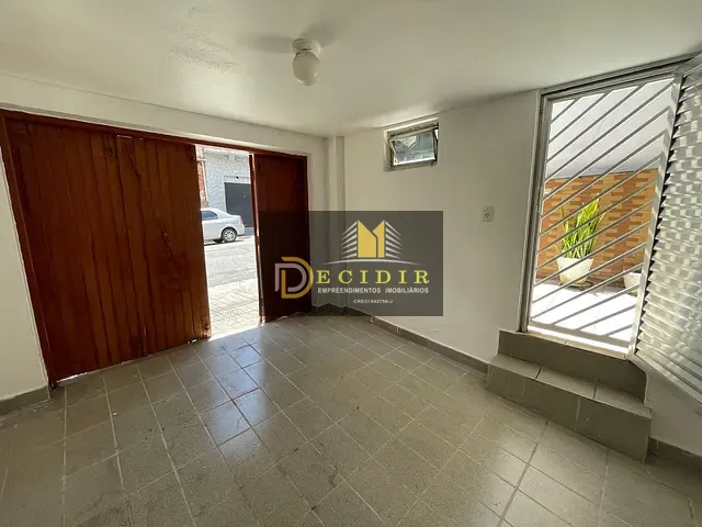 Casa com 180m² 2 quartos e 2 banheiros, à venda, no bairro Jardim Anália Franco em São Paulo