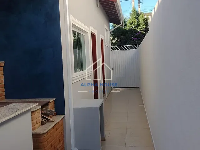 Casa 3 quartos e 3 banheiros, à venda, no bairro Condomínio Village do Sol em Pindamonhangaba