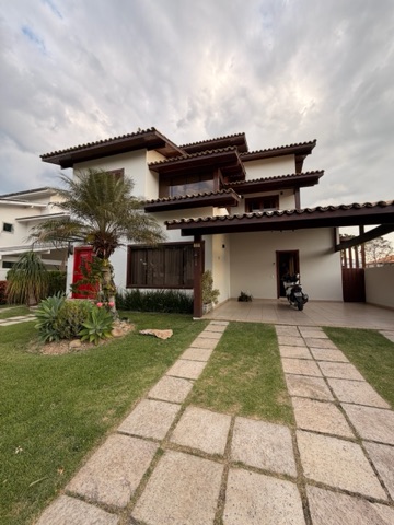 Casa com 448m² 5 quartos e 8 banheiros, à venda, no bairro Parque Rosário em Campos dos Goytacazes