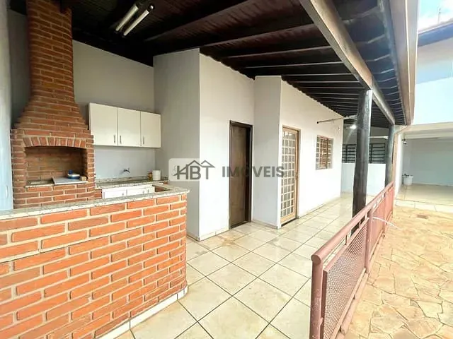 Casa com 330m² 3 quartos e 4 banheiros, à venda, no bairro Jardim Terra Branca em Bauru