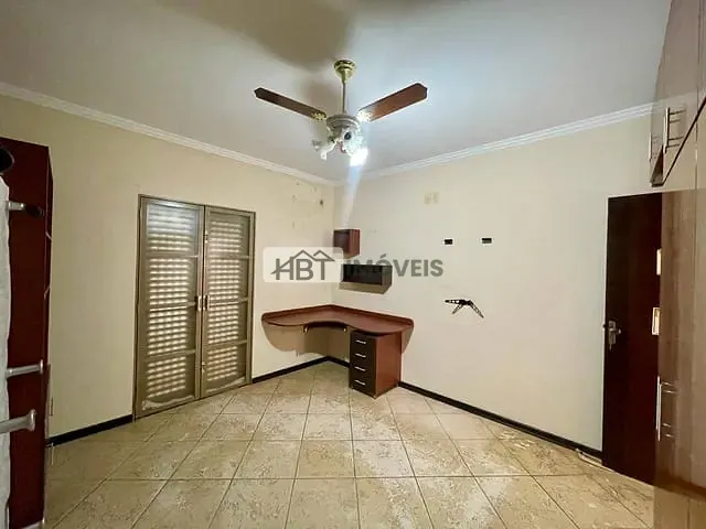 Casa com 330m² 3 quartos e 4 banheiros, à venda, no bairro Jardim Terra Branca em Bauru