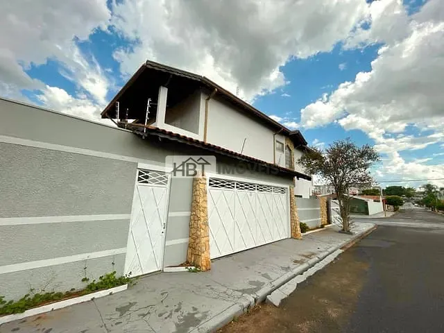 Casa com 330m² 3 quartos e 4 banheiros, à venda, no bairro Jardim Terra Branca em Bauru